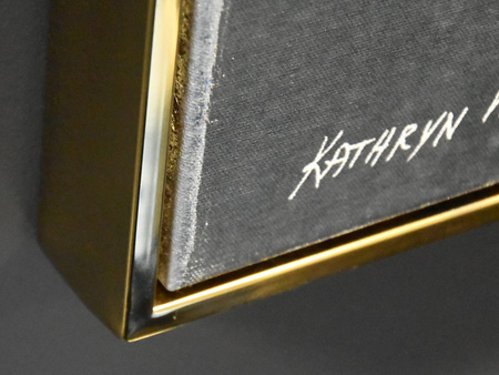 Złota oprawa obrazu wykonana z polerowanej stali nierdzewnej 151x226 TH15